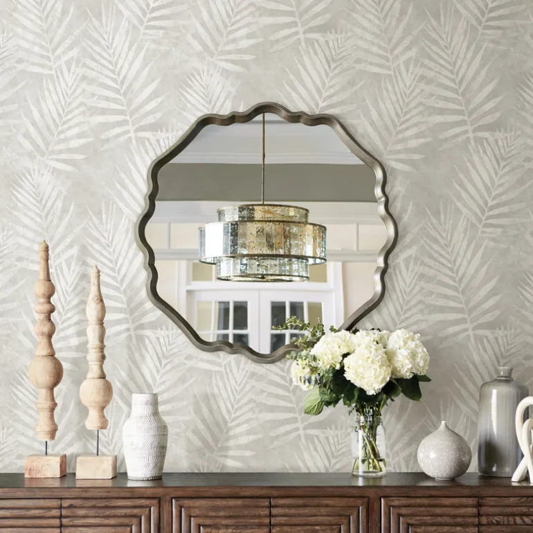 3117-675311 Amador Silver Palm Wallpaper