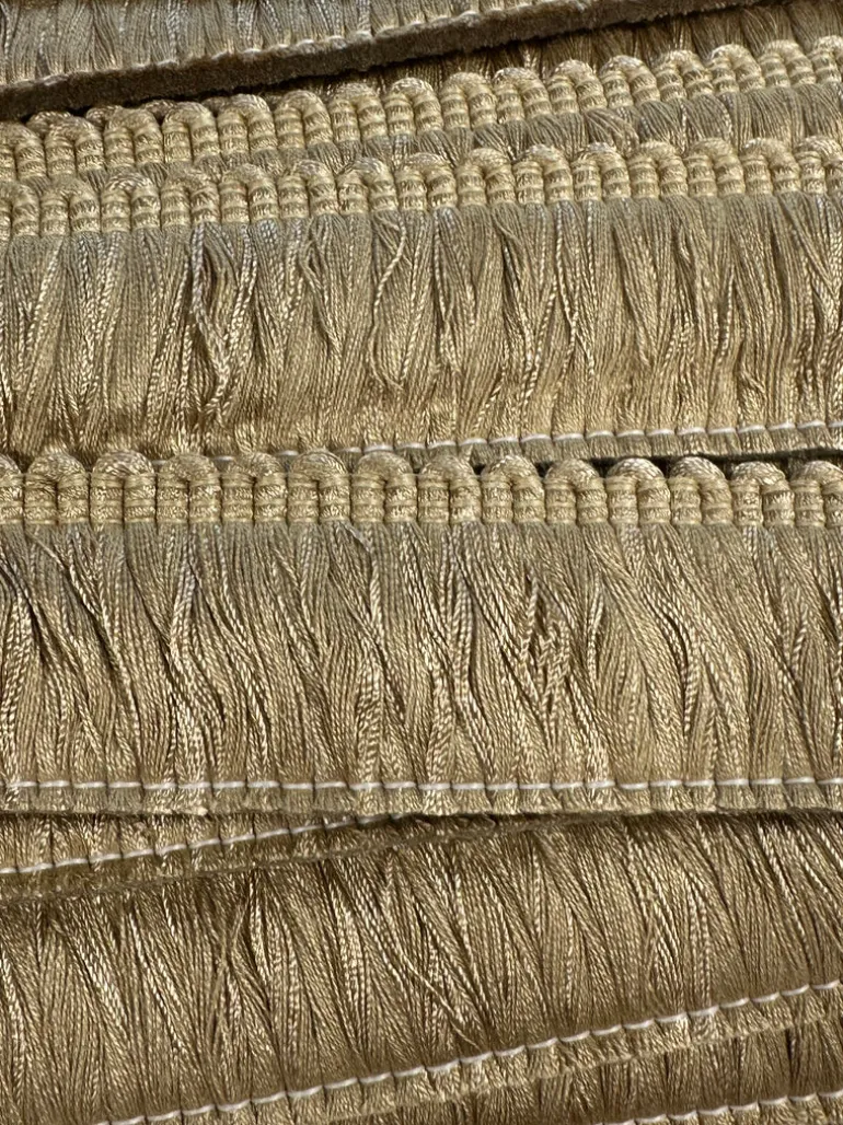 BF4018 28 Barley Belagio Brush Fringe