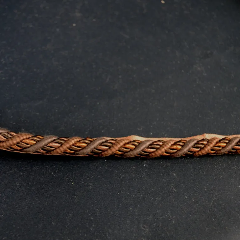 CS300 Chocolate Brown Lip Cord Trim