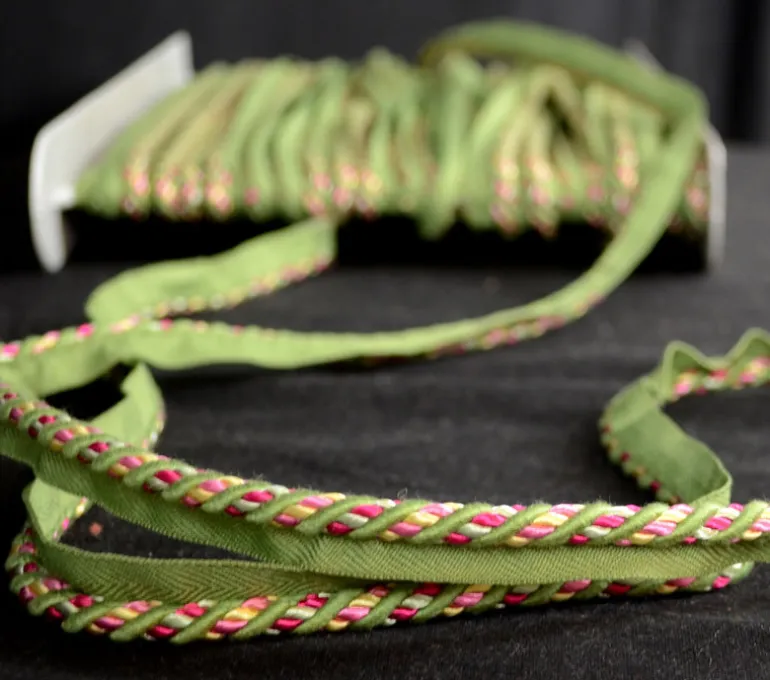 CS310/208 1/4" Pink Green Twisted Lip Cord