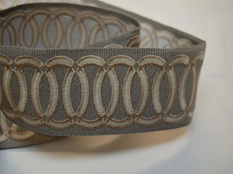 OM247 04 Tape Trim
